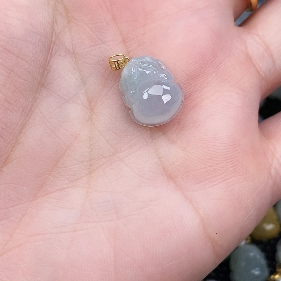 翡翠颈饰18K金镶嵌?****貔貅