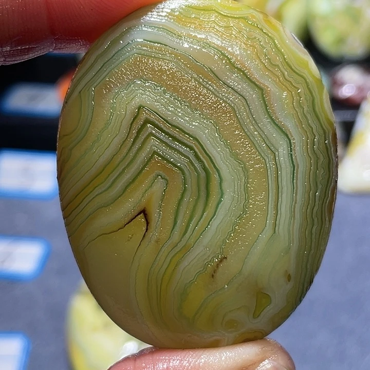 玛瑙/玉髓未镶嵌珠宝奇石