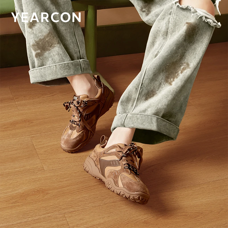 意尔康25年秋季百搭透气真皮复古新款跑步系带时尚蛇年特别款女鞋