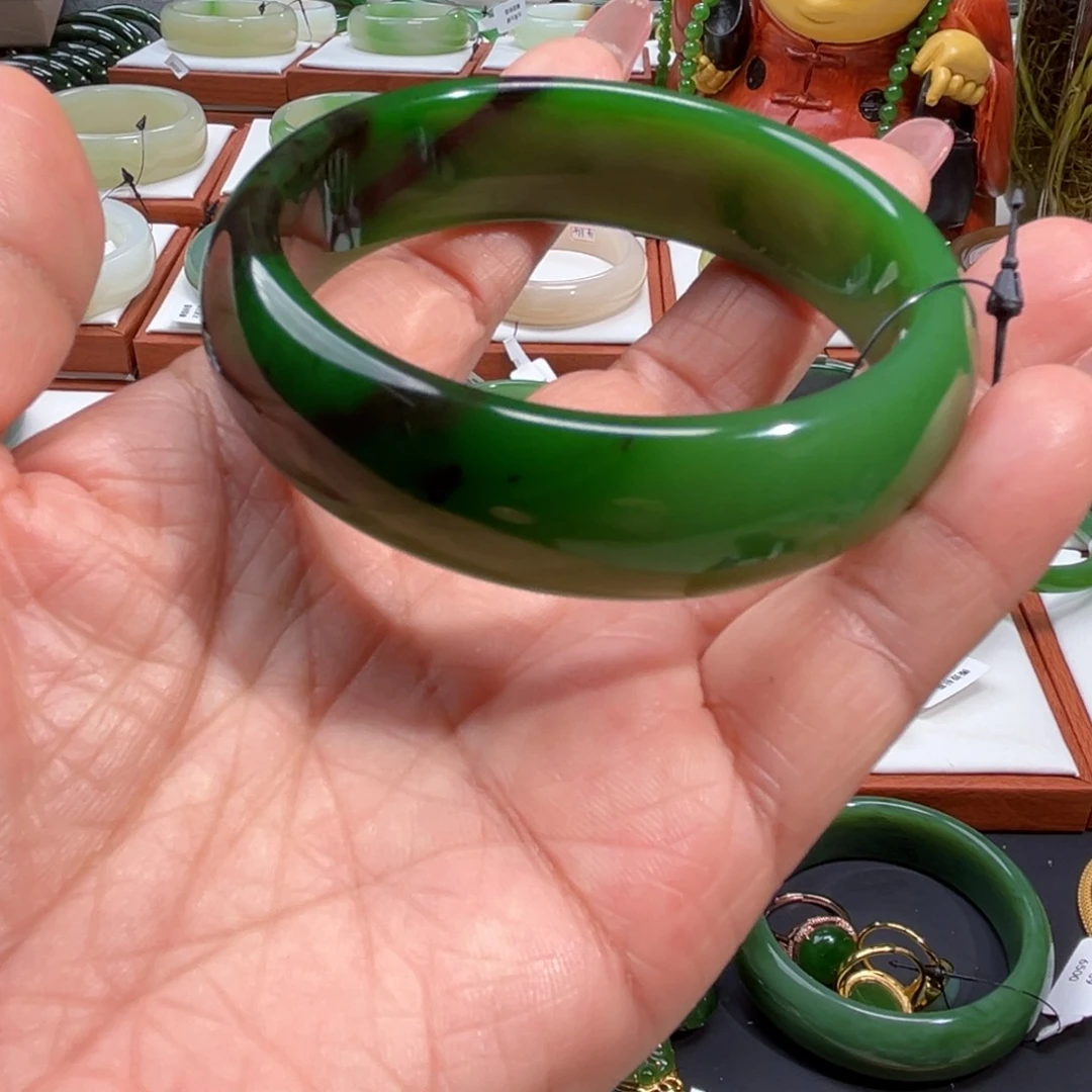 和田玉手镯未镶嵌沙**喵