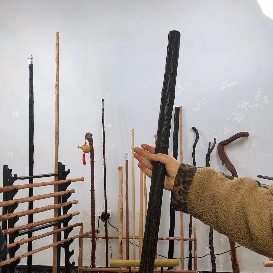 J***U黑铁滕车载棍，，，，，，