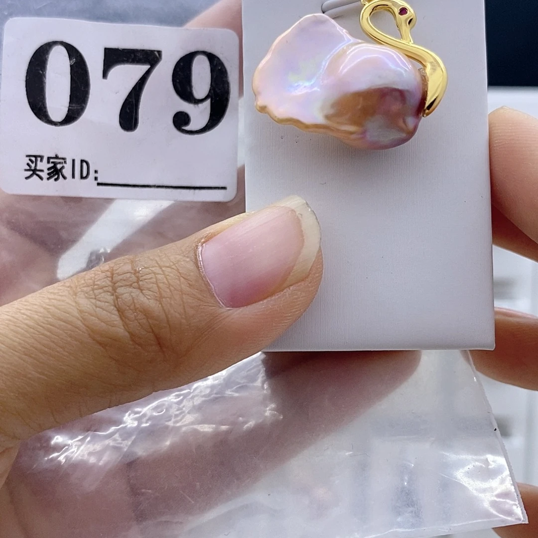 钛钢颈饰淡水珍珠