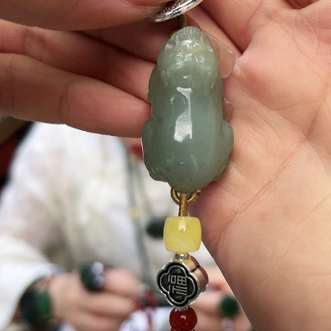 和田玉手链未镶嵌皮球