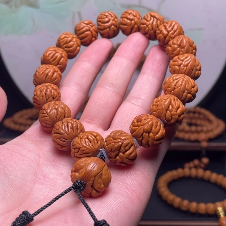 手串桃核18豹子头手持