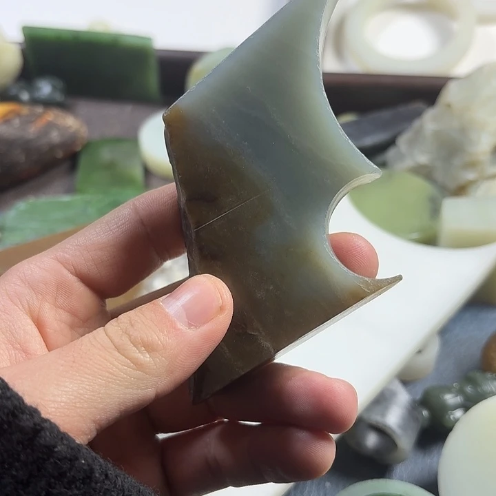 和田玉（糖玉）未镶嵌珠宝半成品