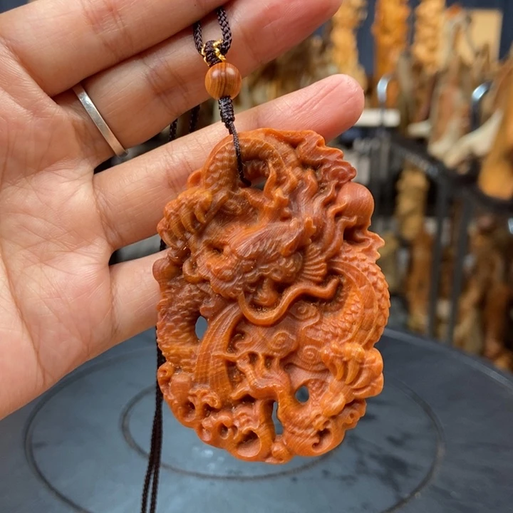 柏木（崖柏）手把件龙牌