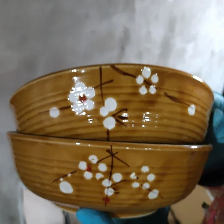 摆件陶瓷盘子碗啥都有