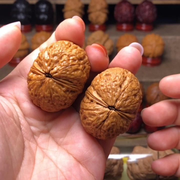 把件橄榄核28大黄金印39+