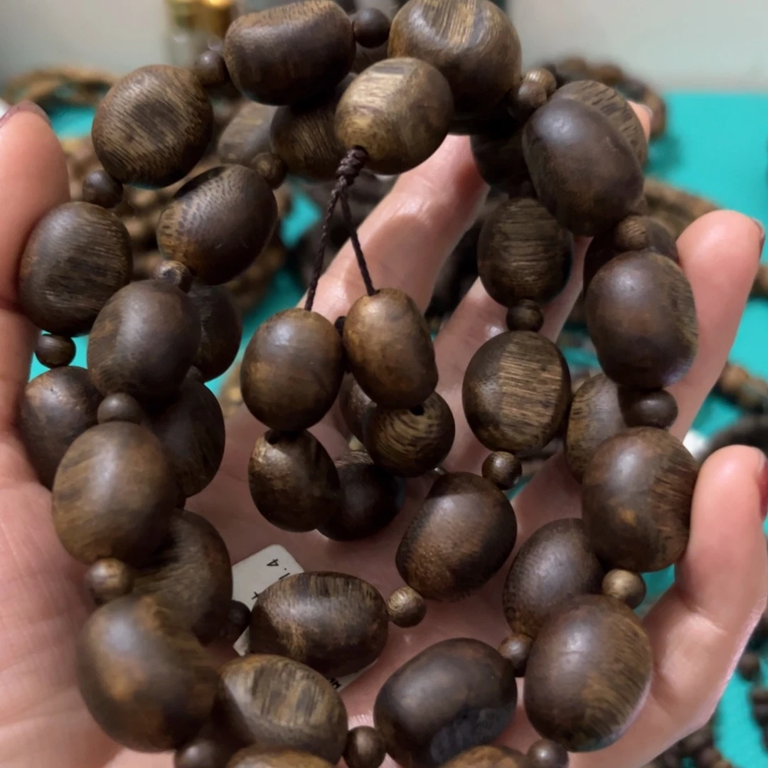 沉香手串乌身卡1.4-55克多样性发货一条