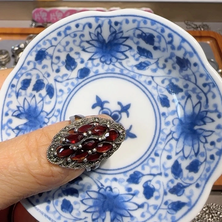 瓷片是**欸瓷器的制作工艺