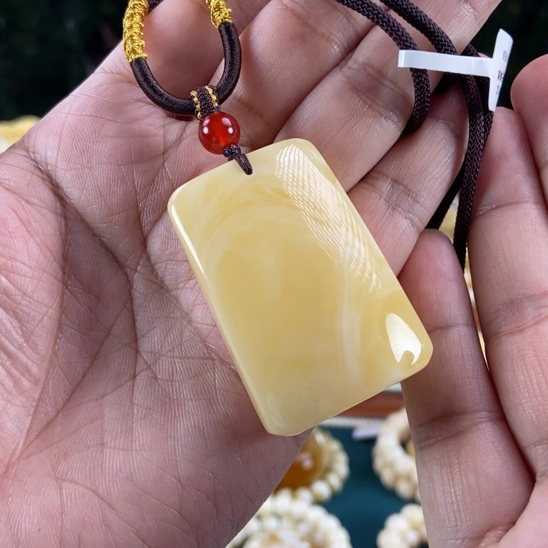 琥珀未镶嵌珠宝奇石白花蜜蜡平安无事牌18.58