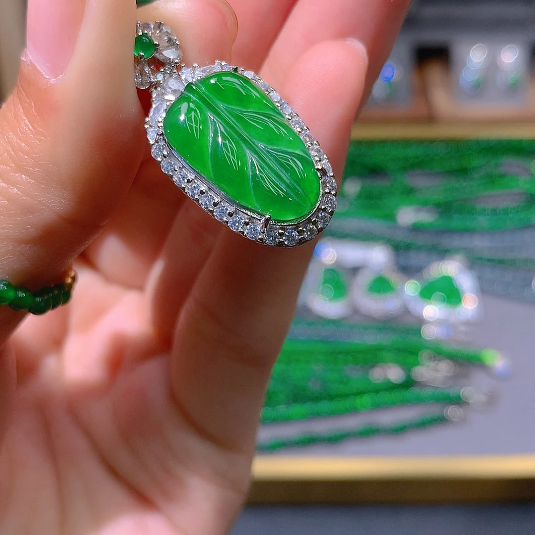 翡翠戒指未镶嵌天然翡翠