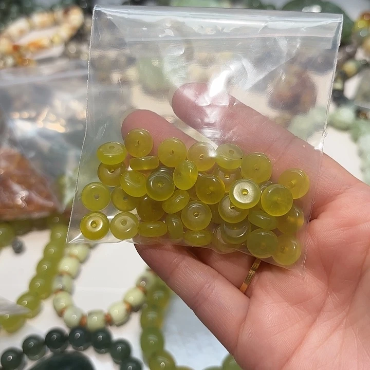 蛇纹石玉未镶嵌手串S****w