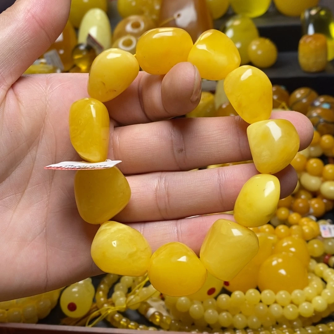 琥珀未镶嵌裸石蜜蜡