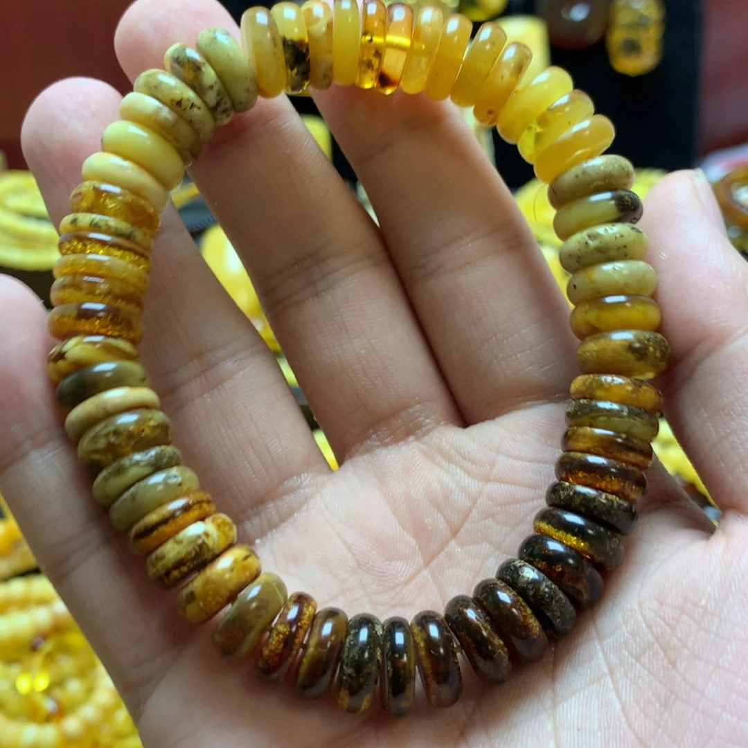 未镶嵌琥珀珠宝奇石