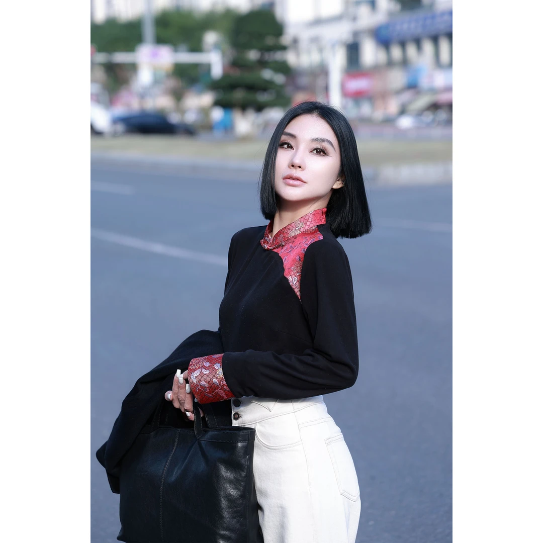 【妙妙精选】HUANGNAJI中式拼接时尚气质设计感打底上衣2615