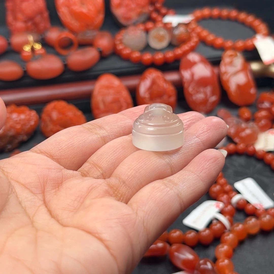 南红玛瑙未镶嵌手链