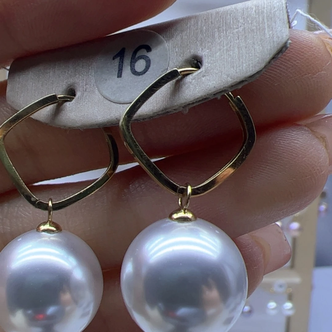 淡水珍珠耳饰18K金镶嵌