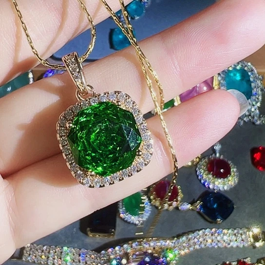 红宝石戒指未镶嵌