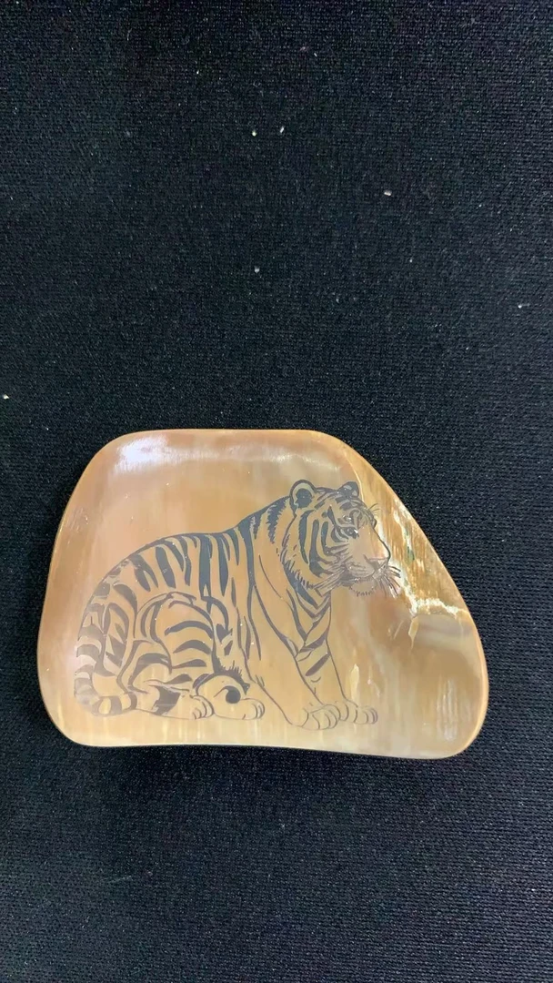 猛犸约10.5克雕刻件XY1457