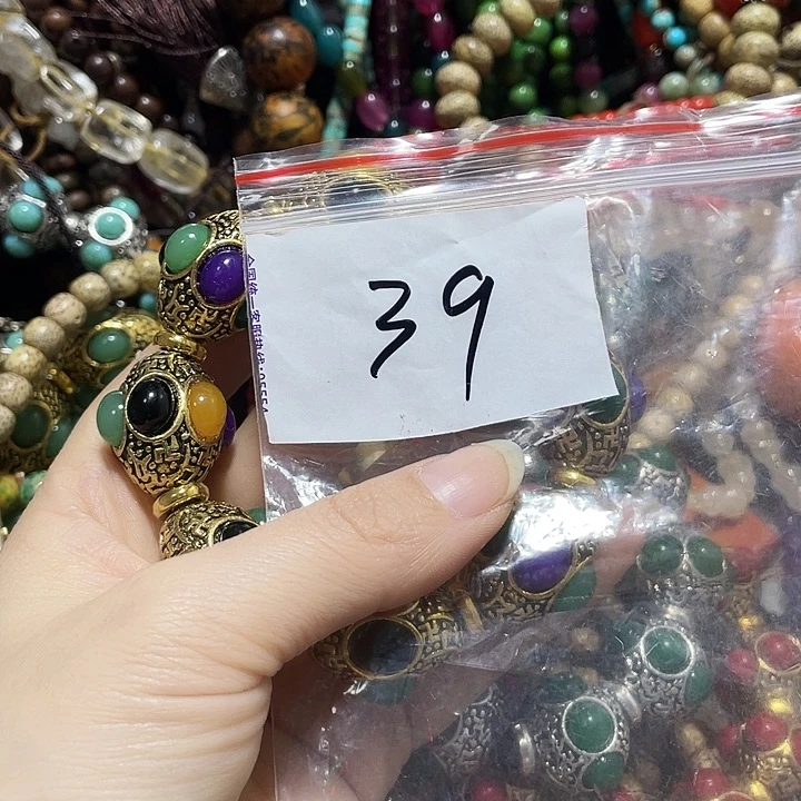 x***u琉璃/树脂/塑料类