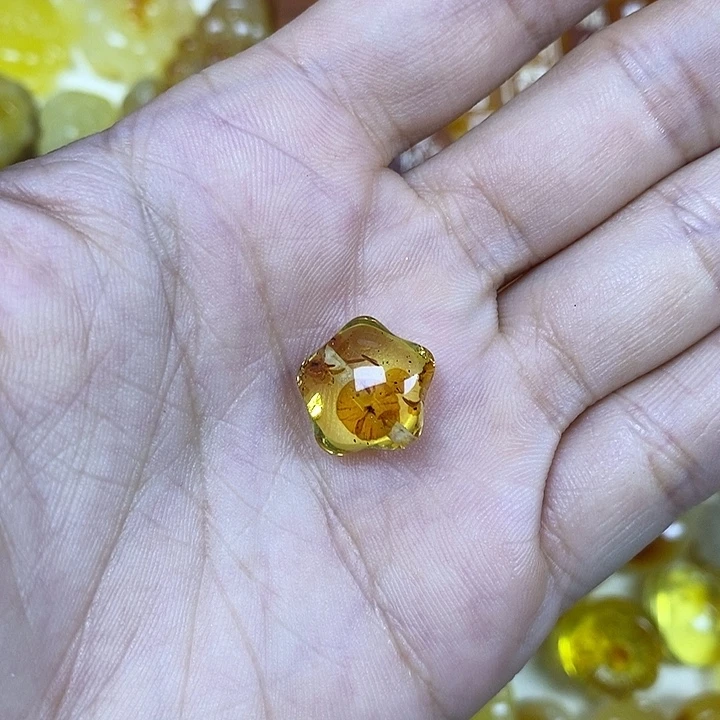 吊坠橄榄核花珀星星13
