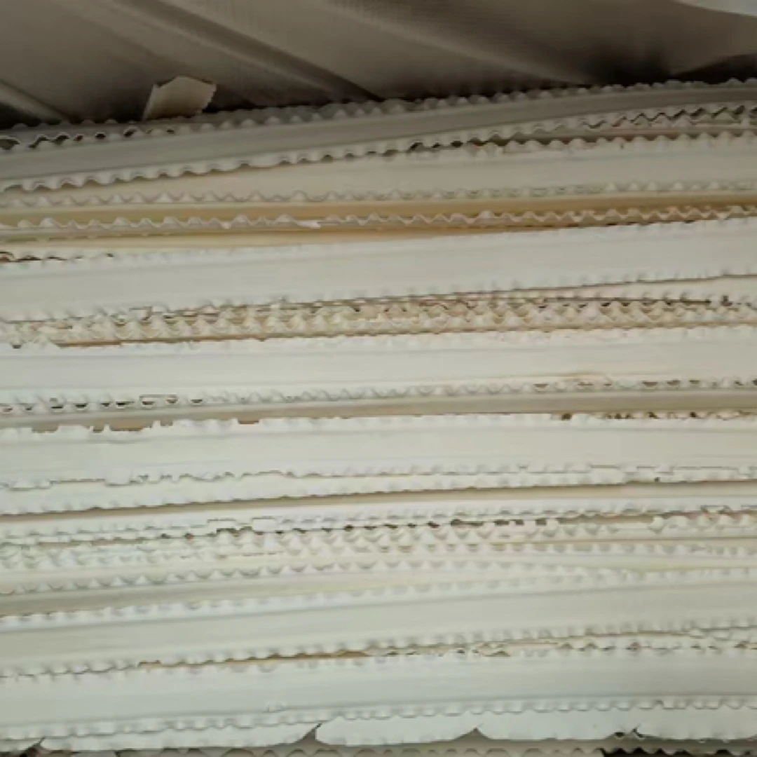 海阳特产：花边刀削面三斤半装，豇豆面和豌豆面一箱四包，全国包邮