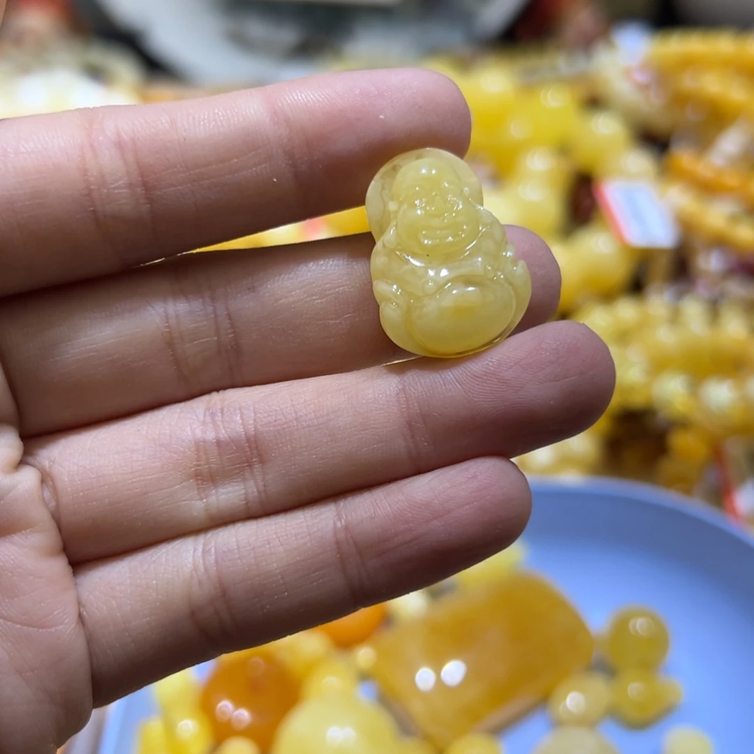 琥珀珠宝奇石未镶嵌