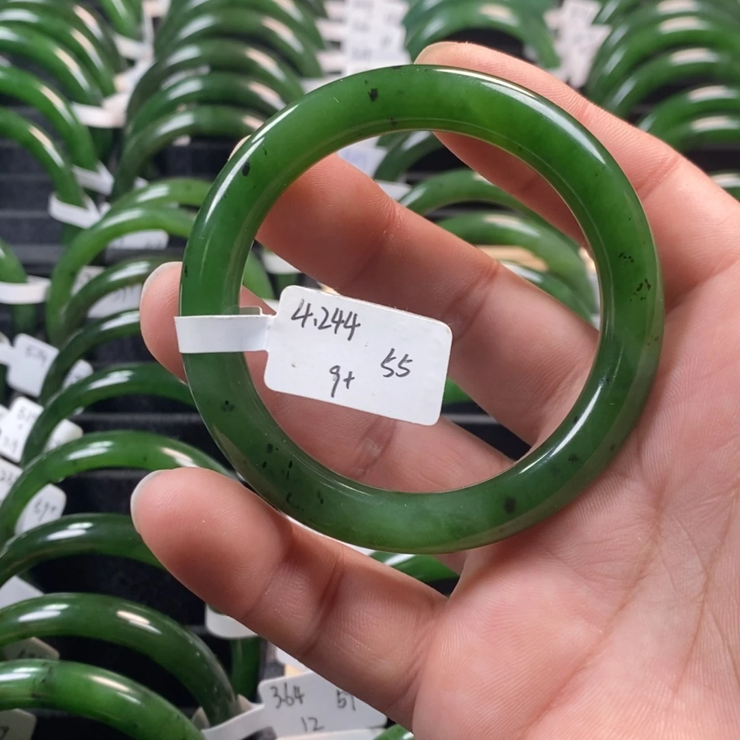 和田玉（碧玉）未镶嵌手镯55