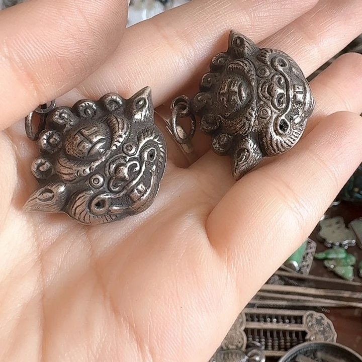 金***销足银铃铛一对可爱