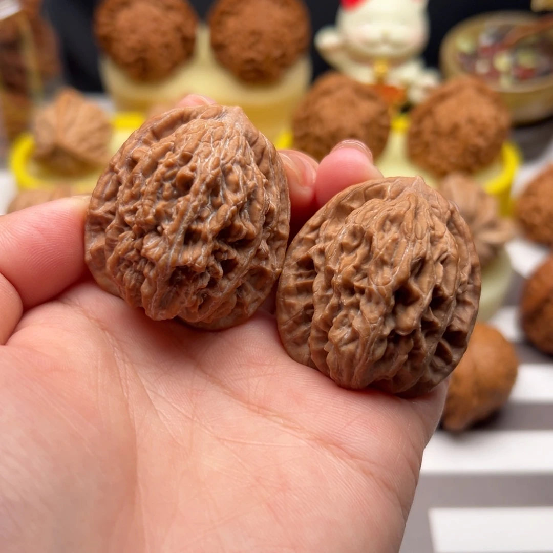 把件文玩核桃38全品原桩红皮麦虎