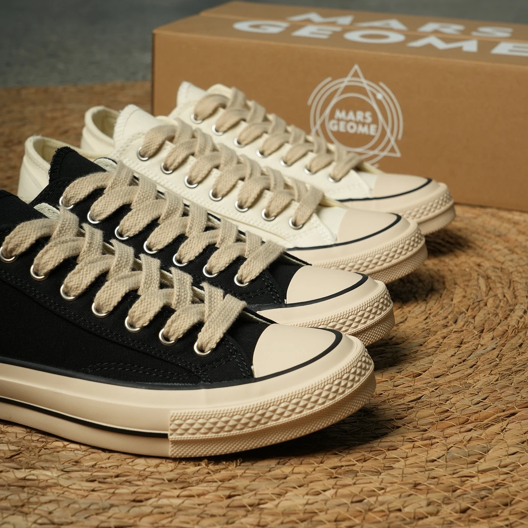 火星几何帆布鞋男2025秋季新款休闲鞋女复古板鞋黑色低帮潮流鞋子