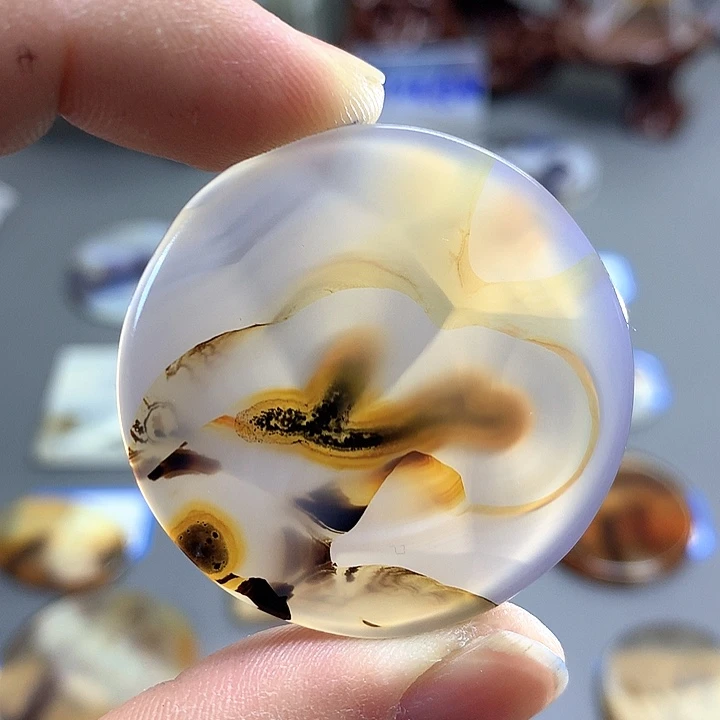 未镶嵌颈饰玛瑙/玉髓