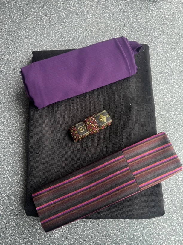 夏季女款贴钻印度衬衣薄款三件套