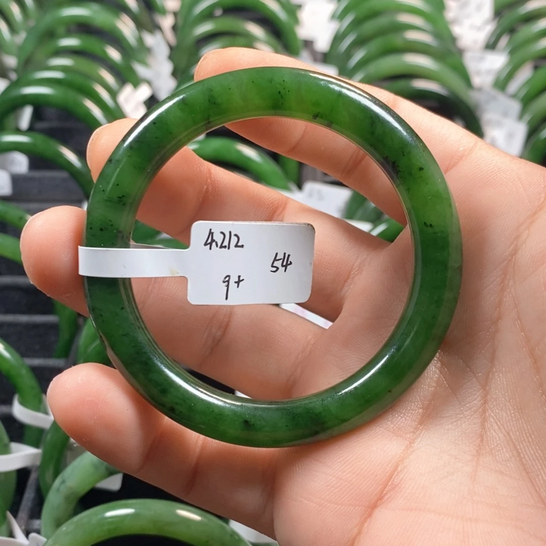 和田玉（碧玉）手镯未镶嵌54