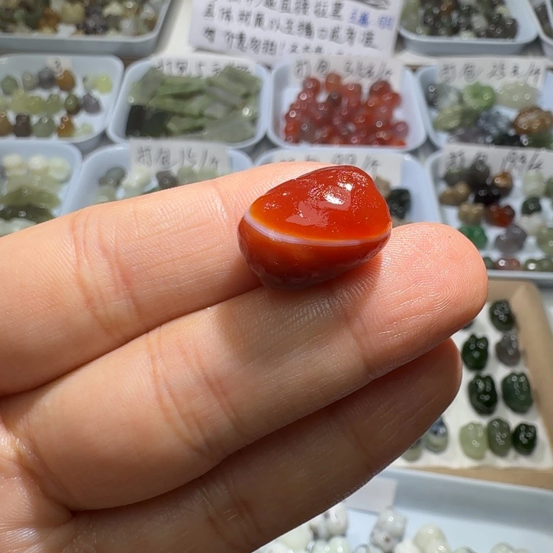 和田玉未镶嵌珠宝奇石