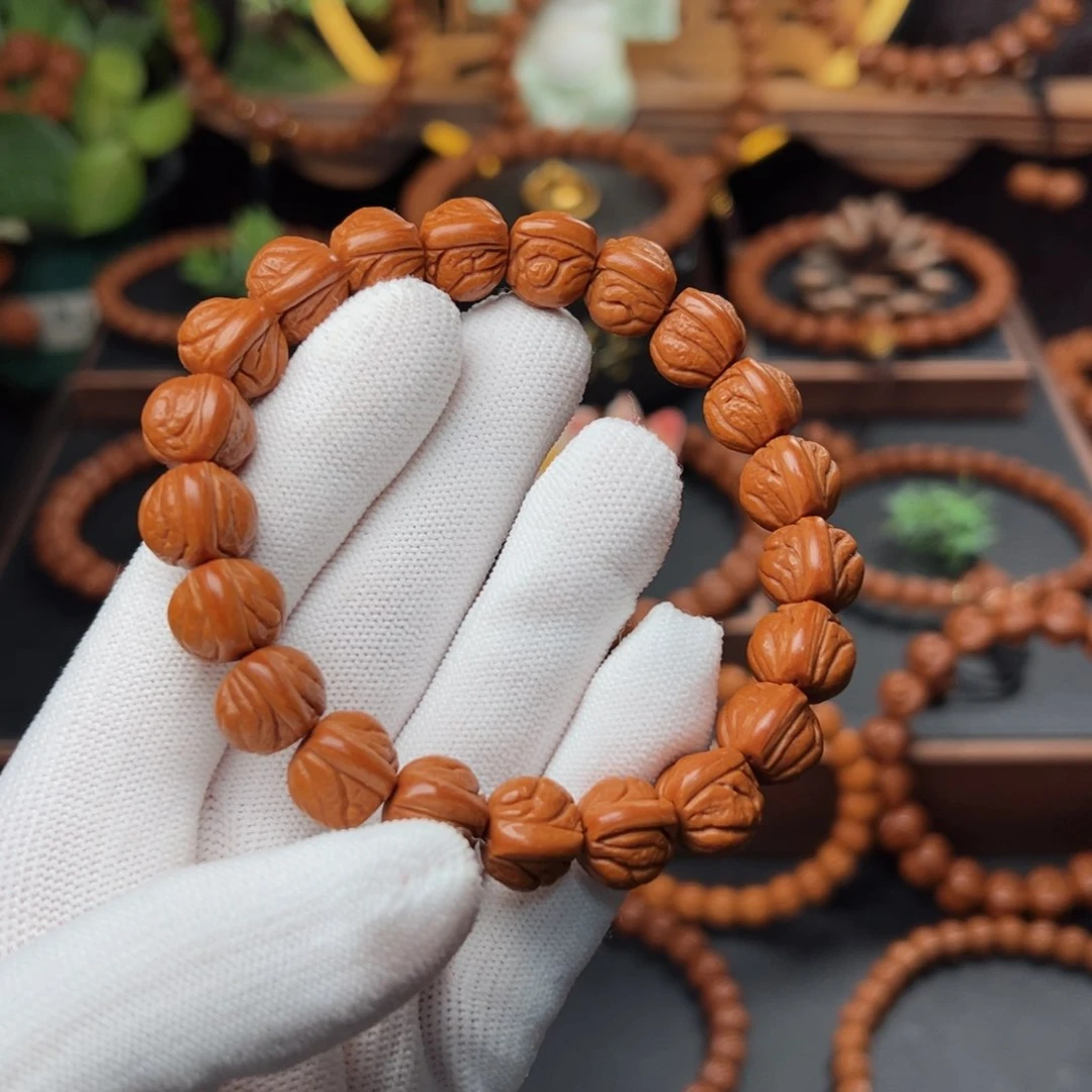 吊坠桃核1.2玉龙脊手串