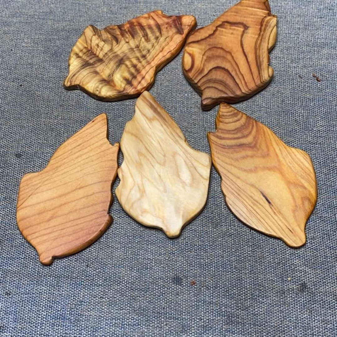 柏木（崖柏）无事牌5个微裂