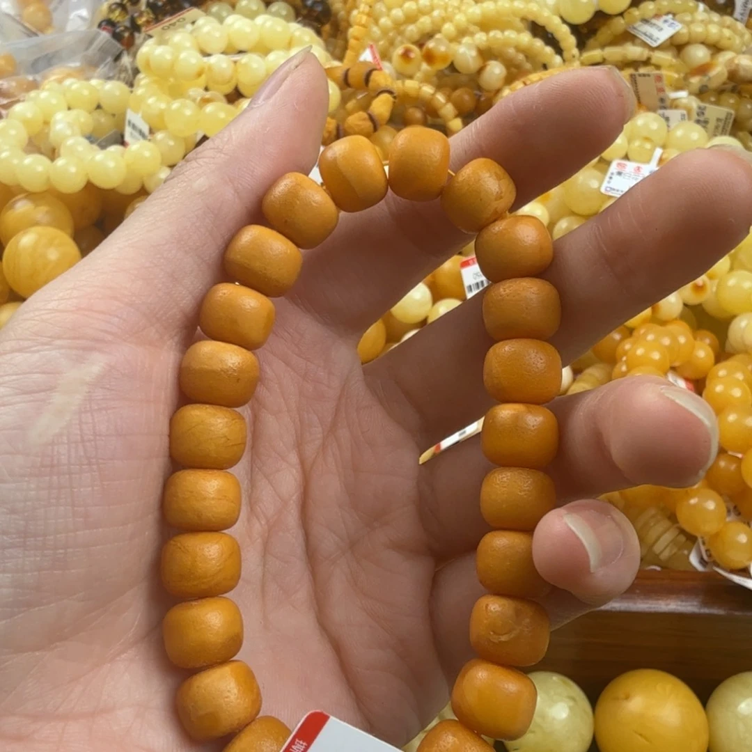 未镶嵌琥珀珠宝奇石