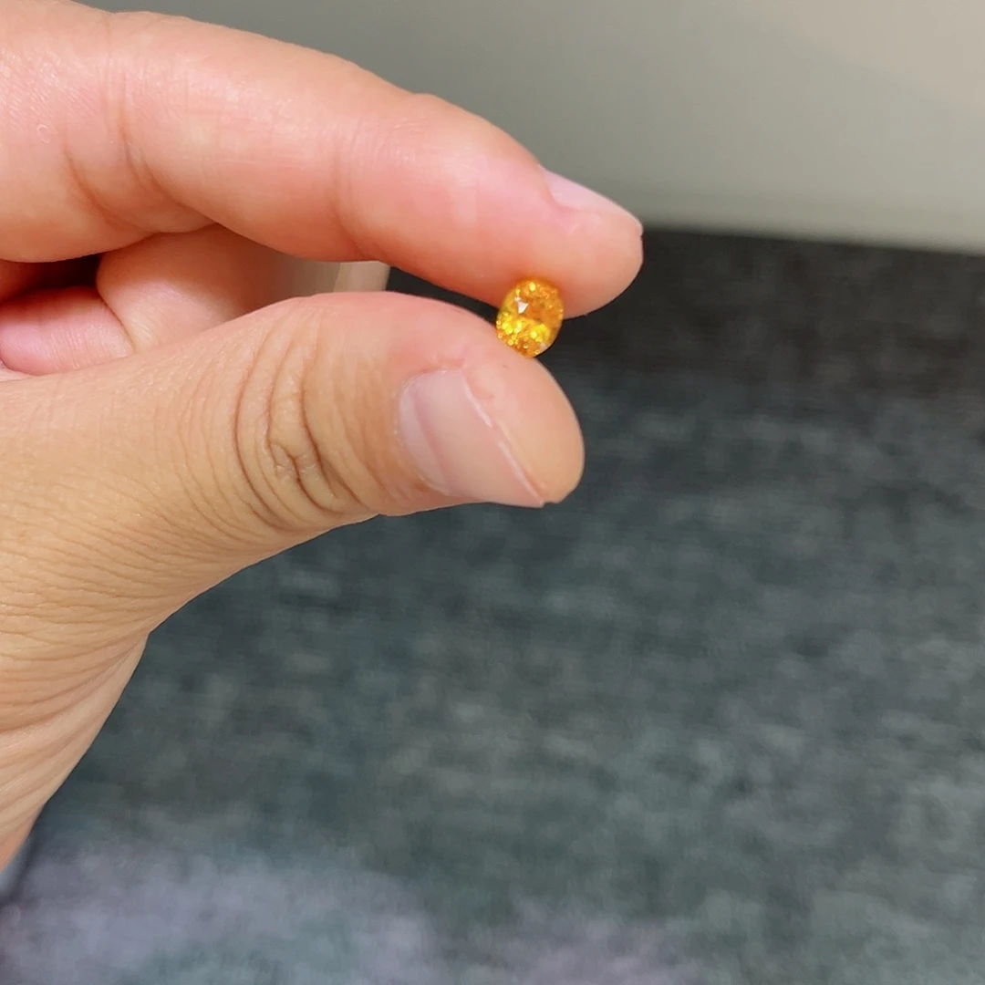 彩色蓝宝石裸石1.01ct