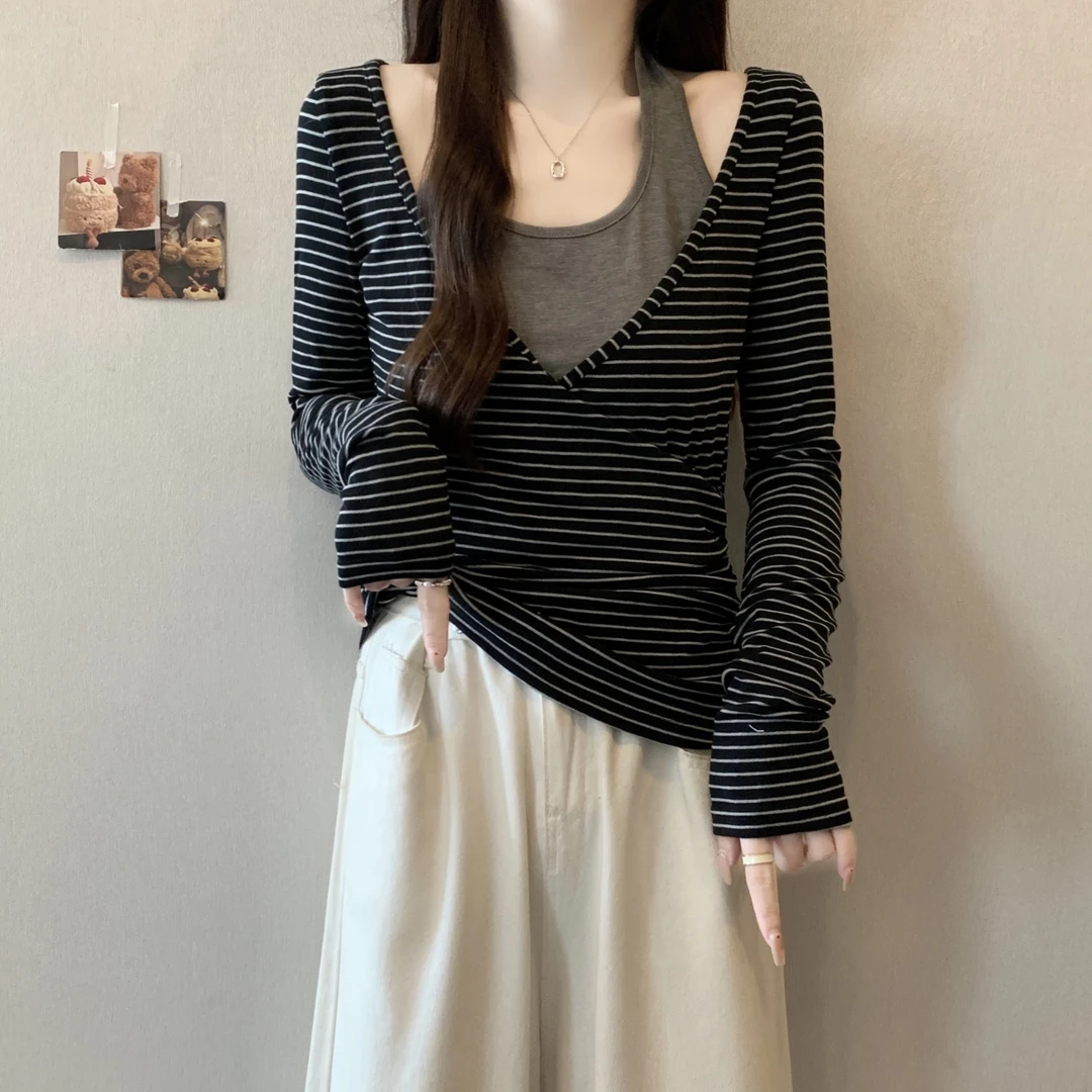 大码胖mm美式辣妹长袖t恤女春秋显瘦修身假两件挂脖背心正肩上衣