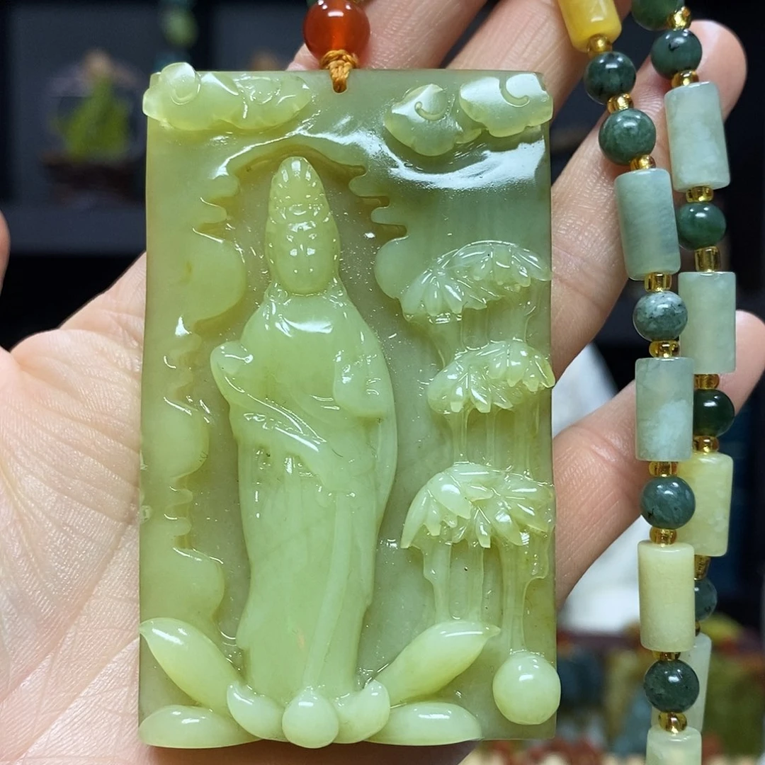 未镶嵌岫玉挂件吊坠