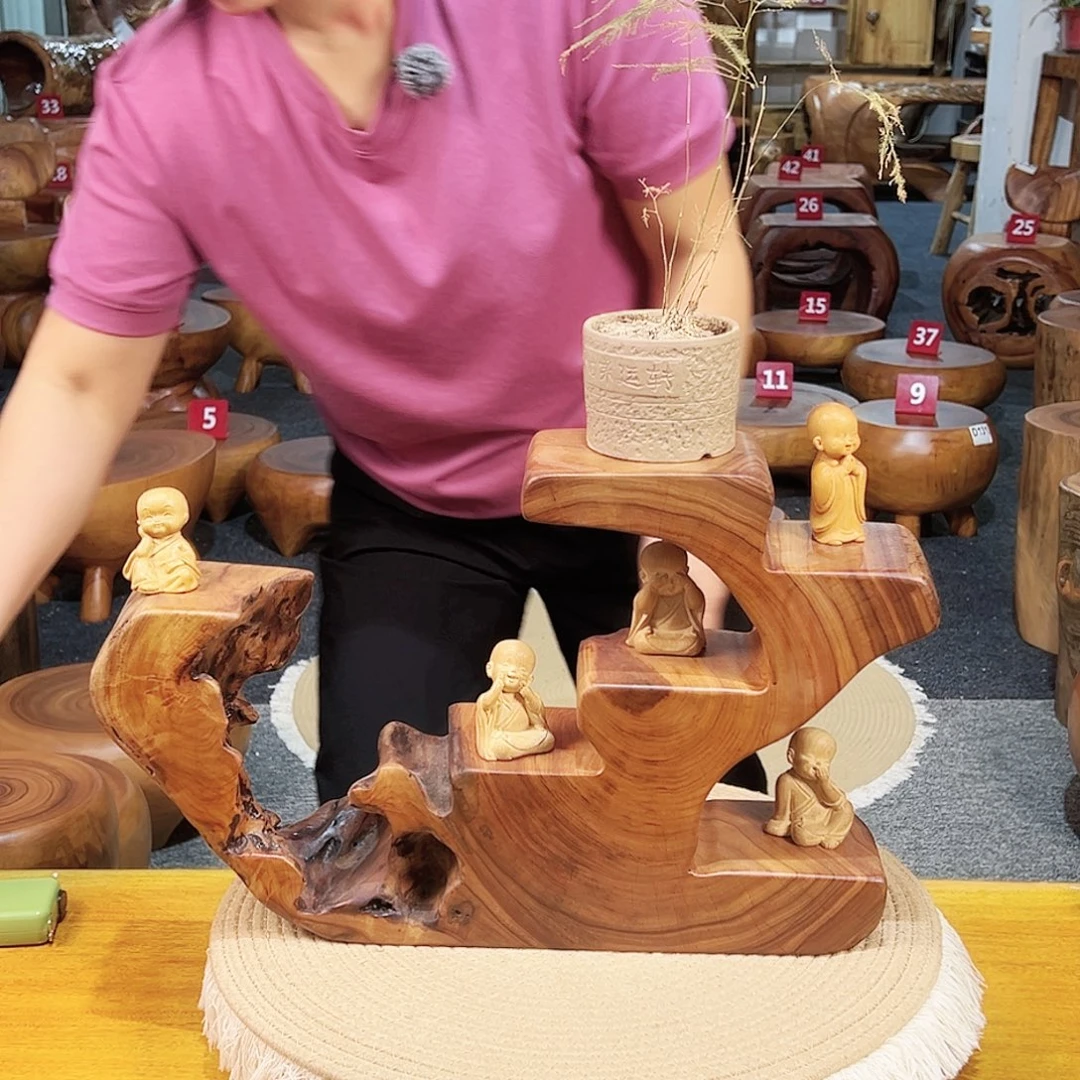 22 号香樟木尺寸：48-10-29cm