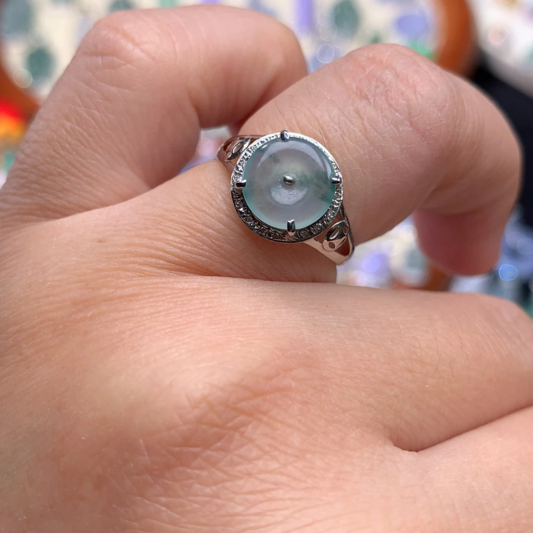 18K金镶嵌戒指翡翠平安扣戒指