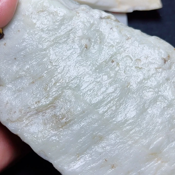 未镶嵌和田玉（糖玉）珠宝奇石