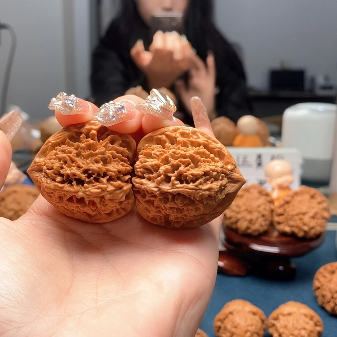 文玩核桃把件溜*满天星37