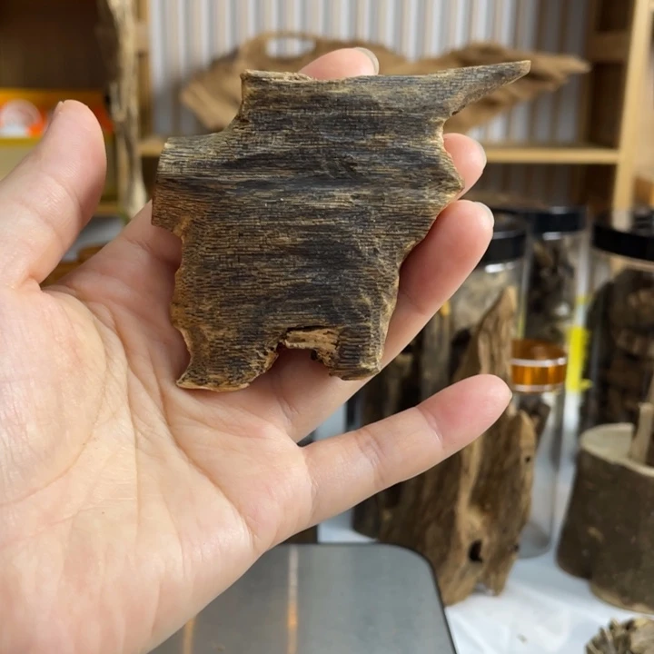 沉香沉香碎屑原料20克
