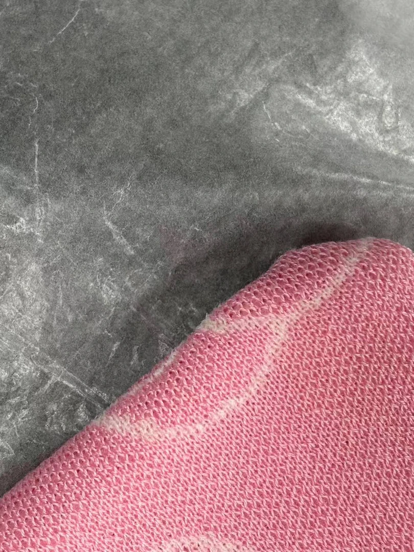 （Z001）夏季粉色针织衫