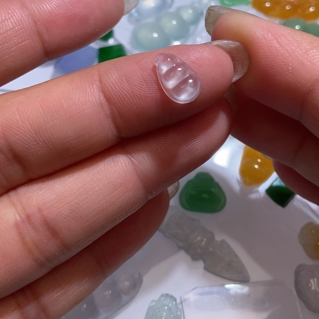 未镶嵌定制翡翠翡翠10.6/6.3/2.4