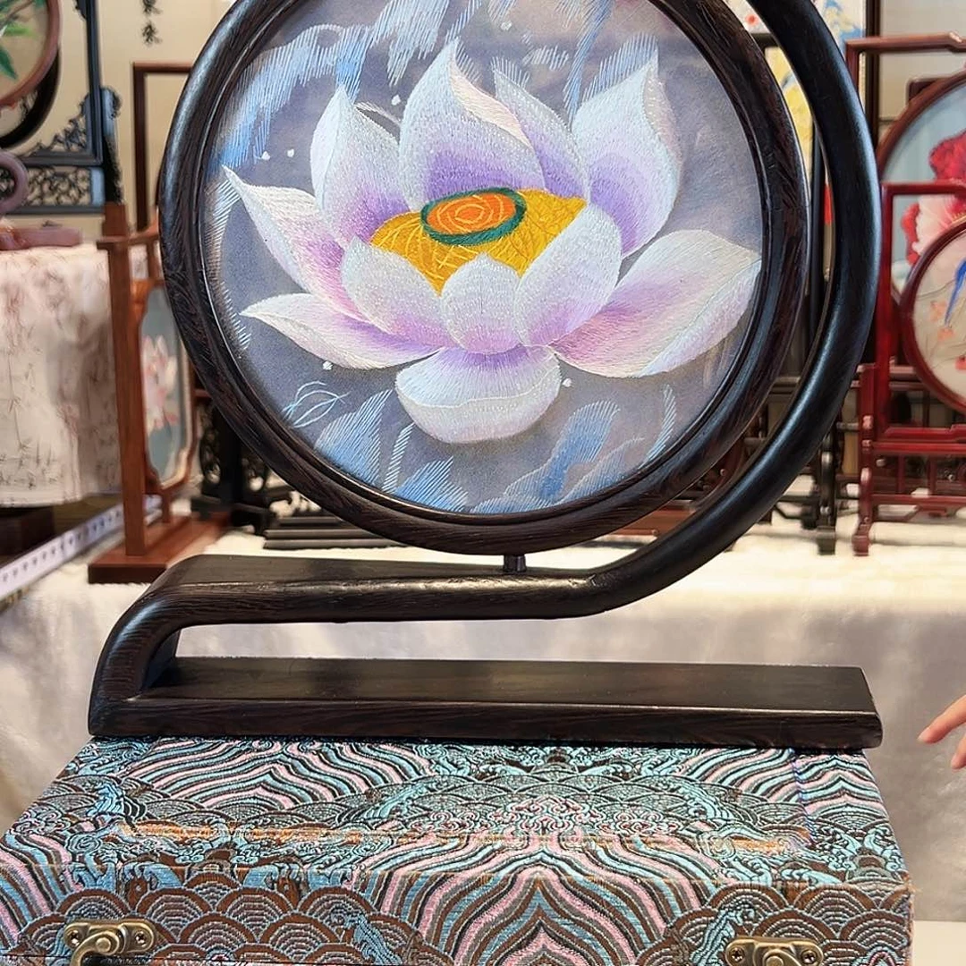 织绣苏绣摆台手工